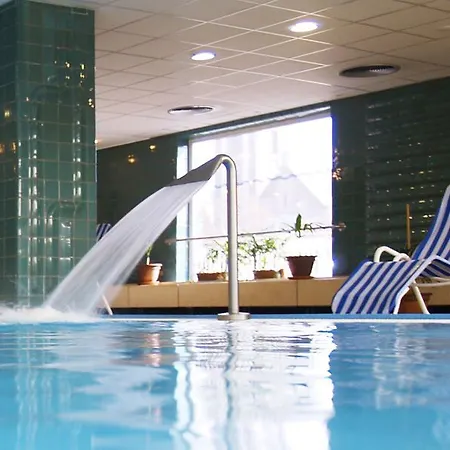 丹比乌斯阿瑞纳酒店 布达佩斯