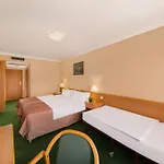 Hotel Danubius Arena