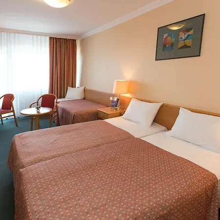 Danubius Arena 4* Budapeste