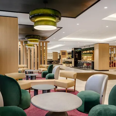 Danubius Arena Hotel 4*