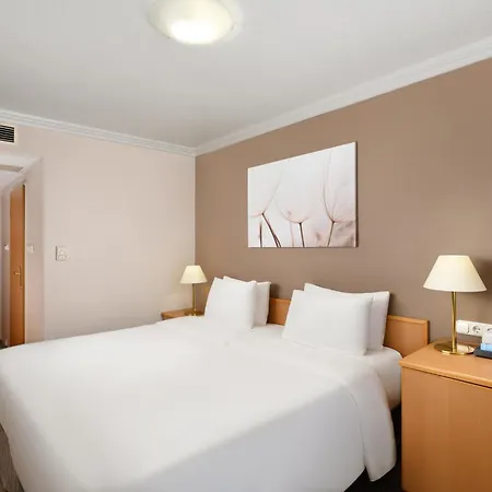 Hotel Danubius Arena