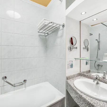 Danubius Arena 4* Budapest
