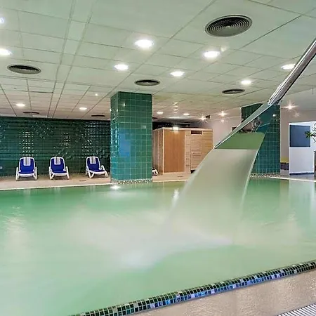 Hotel Danubius Arena 4*