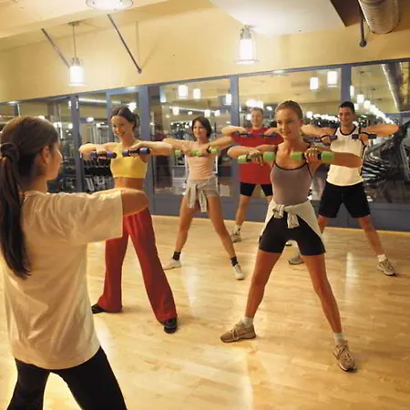 Hotel Danubius Arena 4*