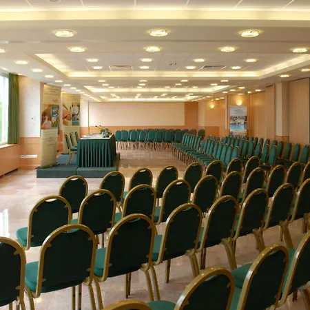 Danubius Arena 4*